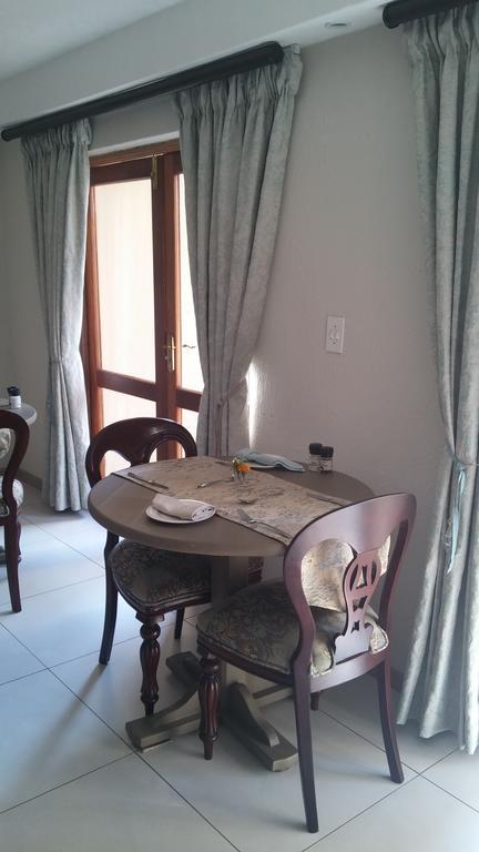 Dunton Guest House Johannesburg Ngoại thất bức ảnh